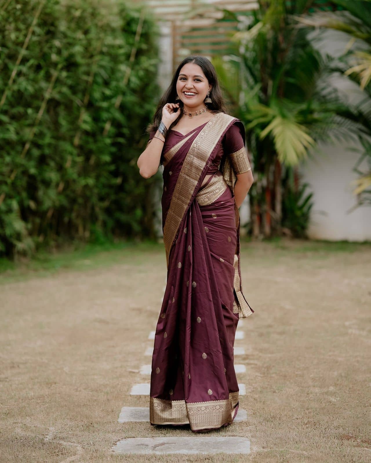 Vastukala Silk Woven Kanjeevaram Sarees With Unstitched Blouse Piece ( Brown ) - Sarees | Buy online on ZillyBuy