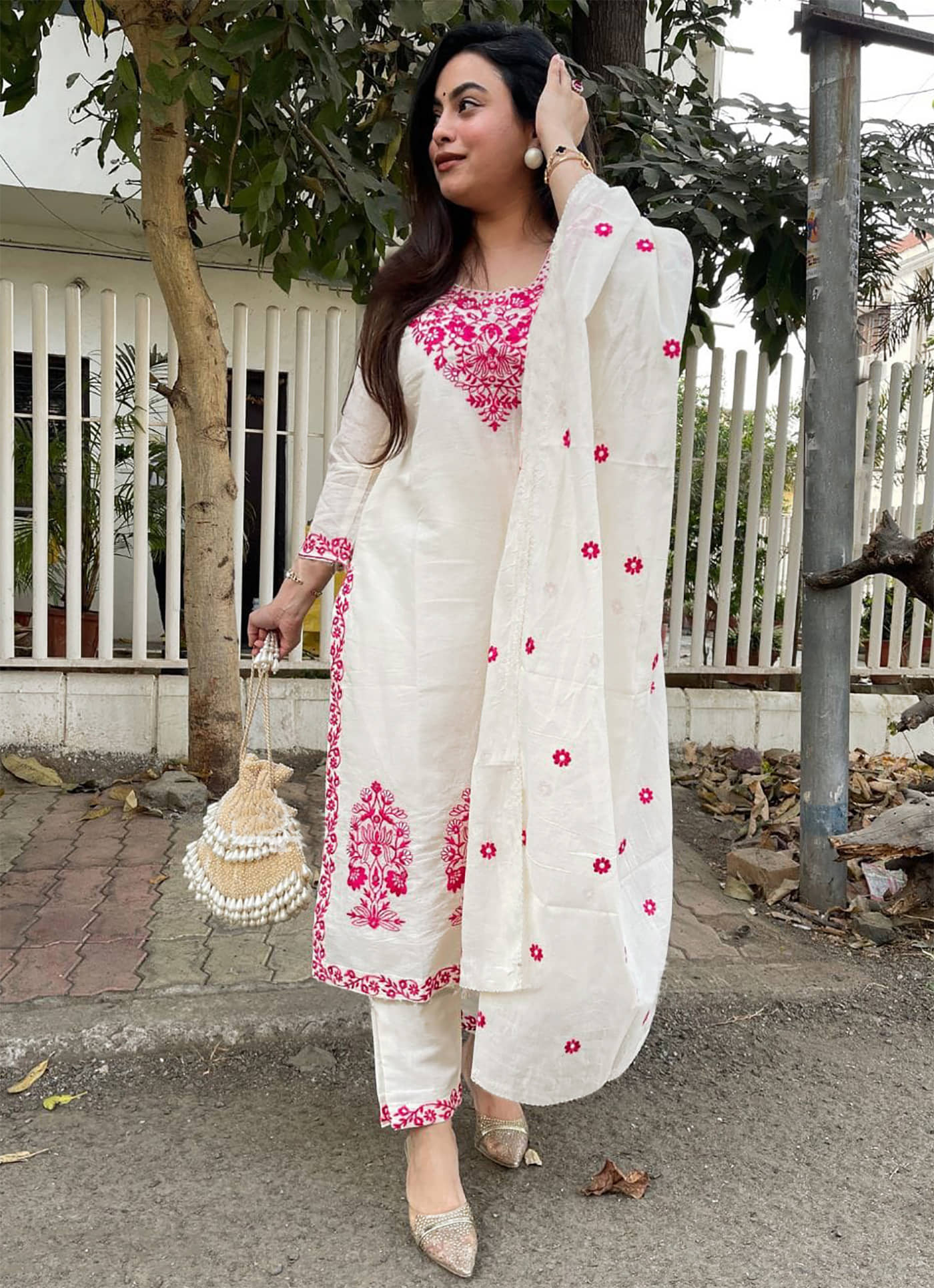kedar fab Women Rayon Embroidered Straight Kurti With Pants ( Off White )