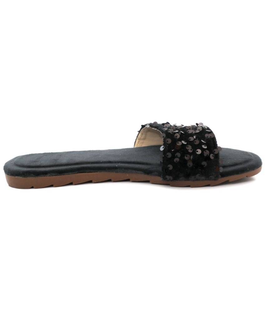     			Apratim Black Flats