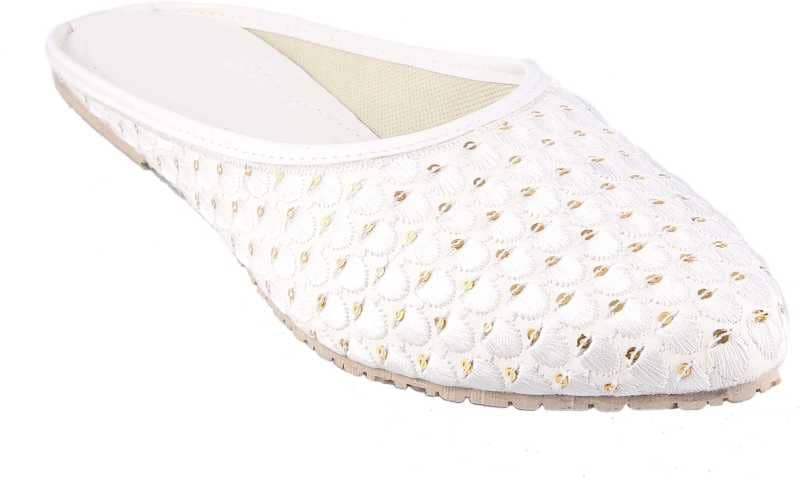 Apratim - White Women's Mules - Ethnic Shoes | Buy online on ZillyBuy
