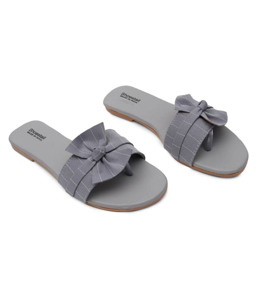     			Shoestail Gray Flats