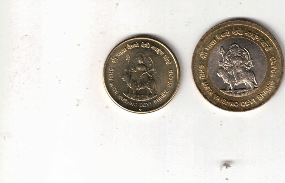     			2 pcs  GEM UNC  Rs 5 (1 PCS) Rs 10 (1 PCS ) Mata Vaishno Devi