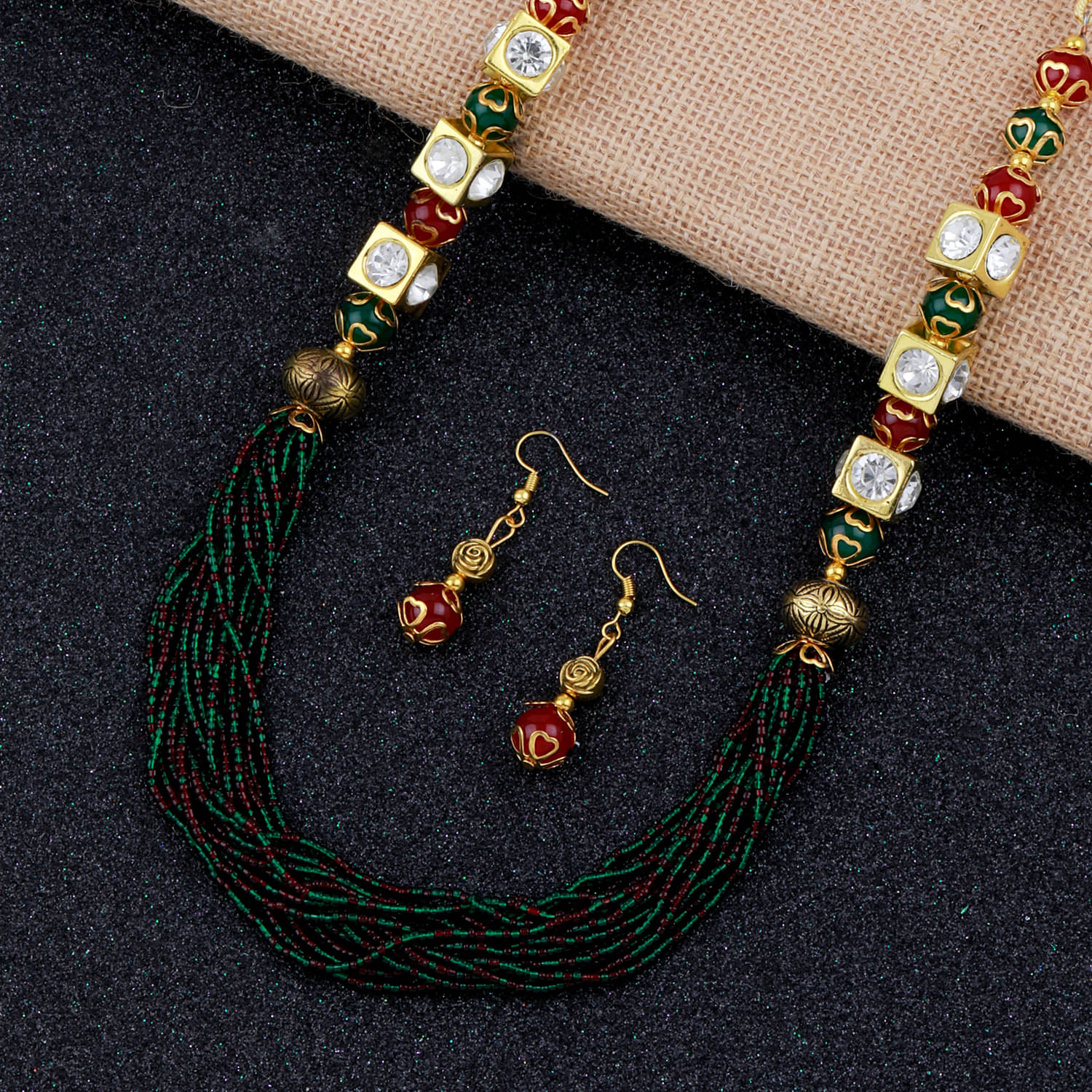     			Paola Alloy Green Traditional Necklaces Set Long Haram