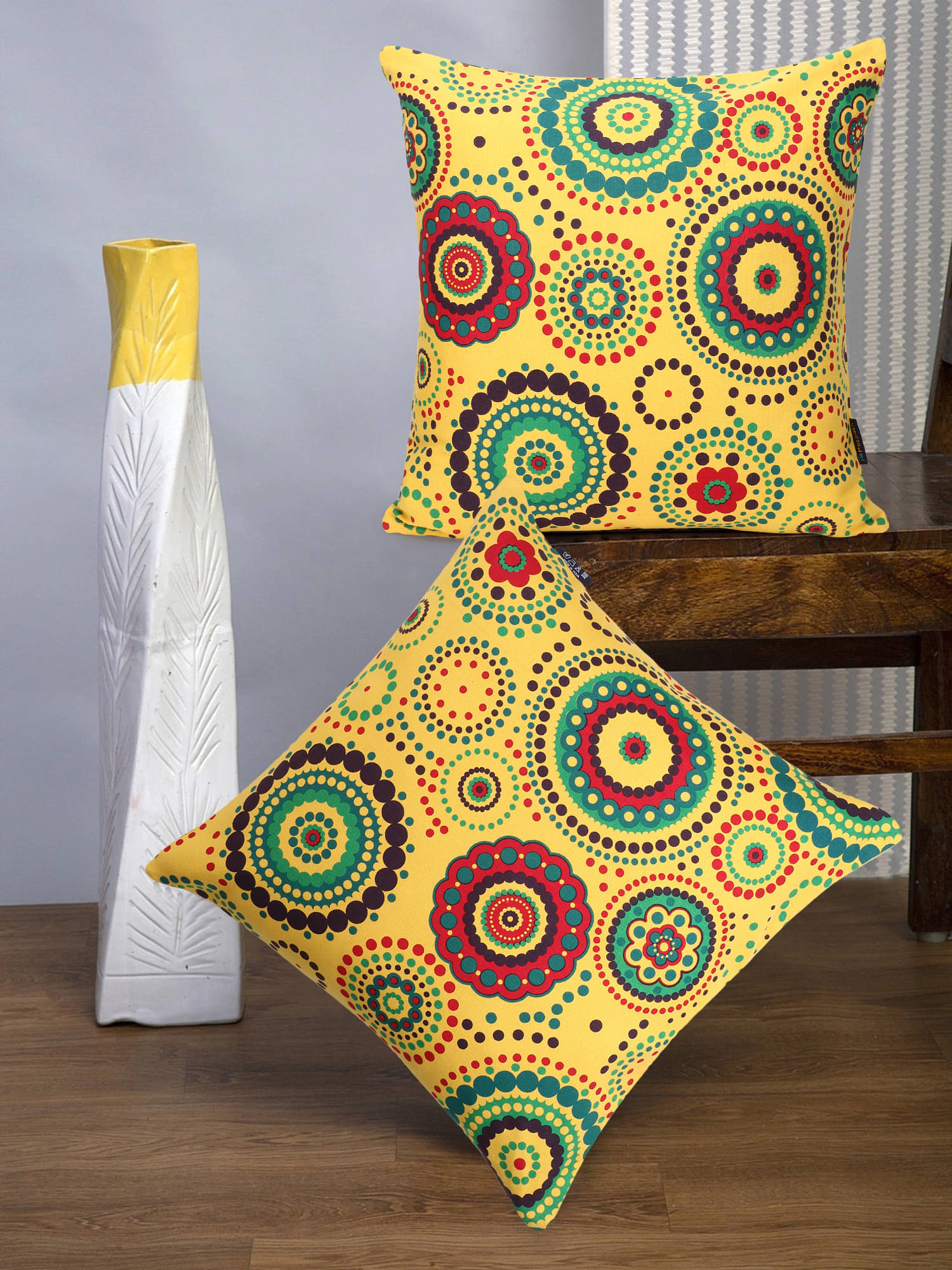     			mezposh Set of 2 Others Cushion Covers 50X50 cm (20 X 20)
