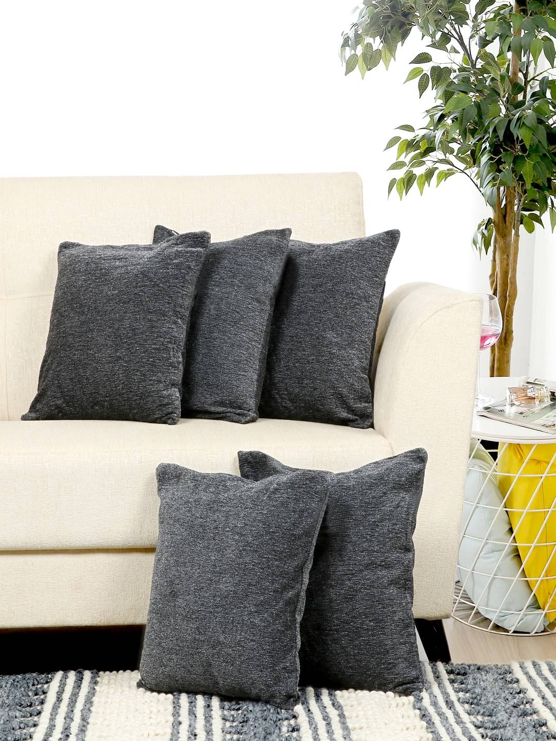     			BELLA TRUE  Set of 5 Polyester Cushion Covers 40X40 cm (16X16)