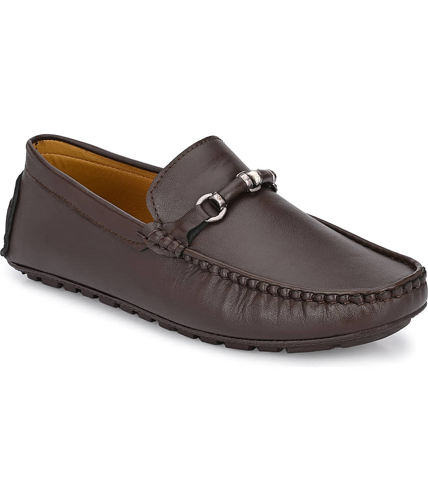Big Fox Black Loafers - Formal Shoes | Buy online on ZillyBuy
