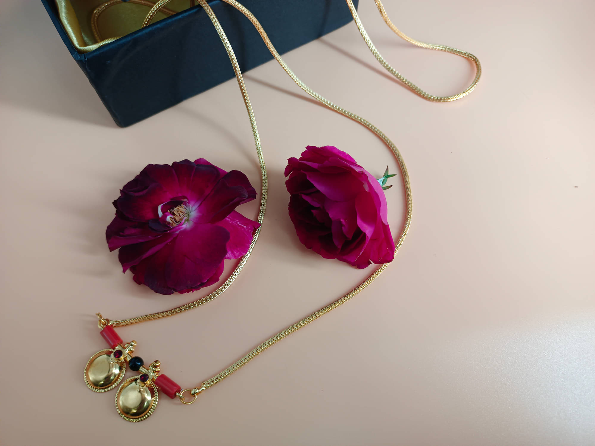     			SHANKH-KRIVA Gold Plated Letest & Designer VATI Mangalsutra For Women_100570