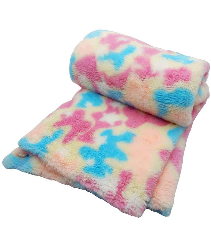     			PRANSUNITA Super Soft Rabbit Carpet Fur Cloth, Size 38" x 32", Hair Length 2 cm, Used for Dresses, Home Furnishing, Soft Toys Making, and Jackets Etc, Color- Ferozi & Magenta Double Shade