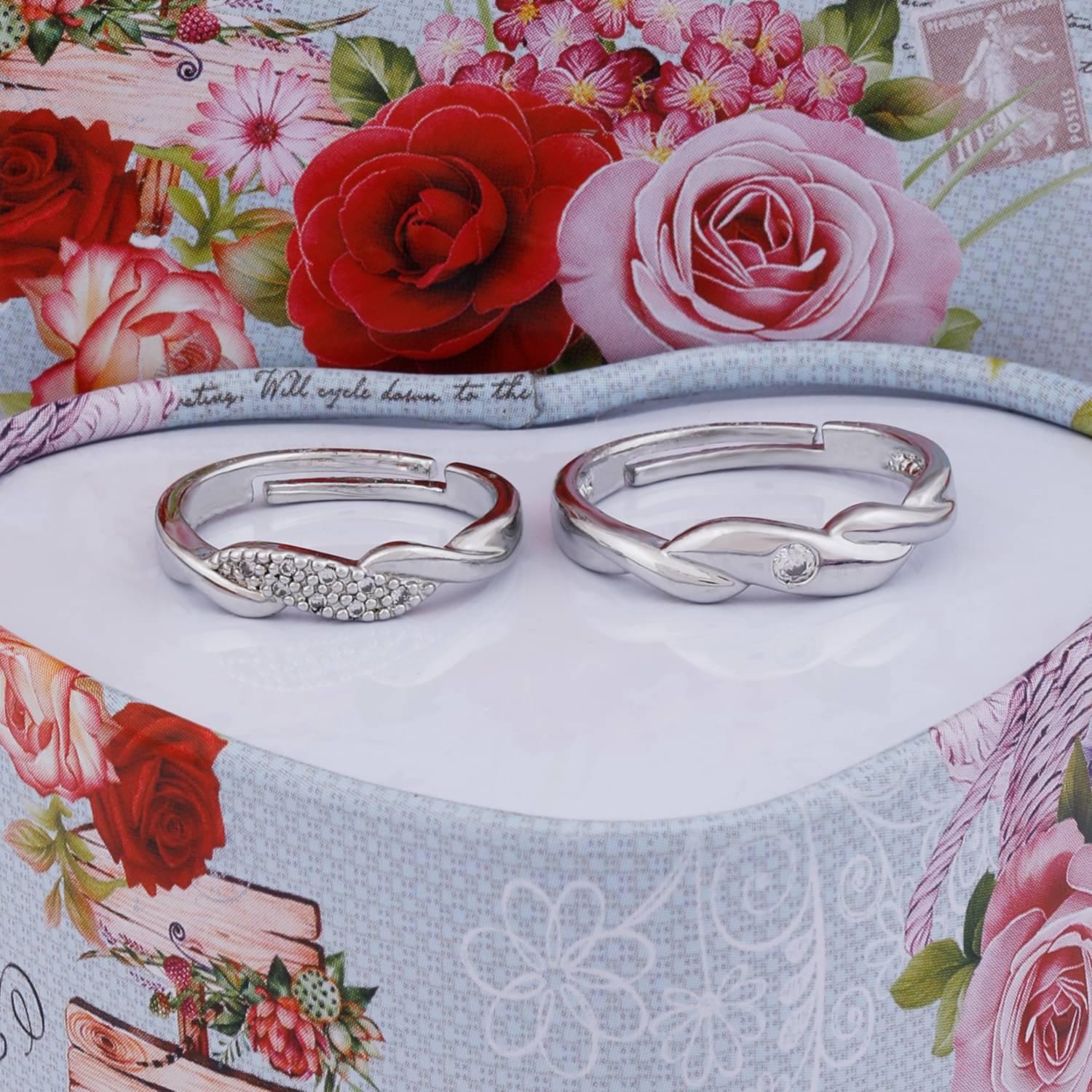 Paola Adjustable Some One Speical Stylish Designe Couple Ring Set For Valentines Gifts Designer Silver Plated Couple Ring For Women And Men Paola Adjustable Some One Speical Stylish Designe Couple Ring Set For Valentines Gifts Designer Silver Plated Couple Ring For Women And Men