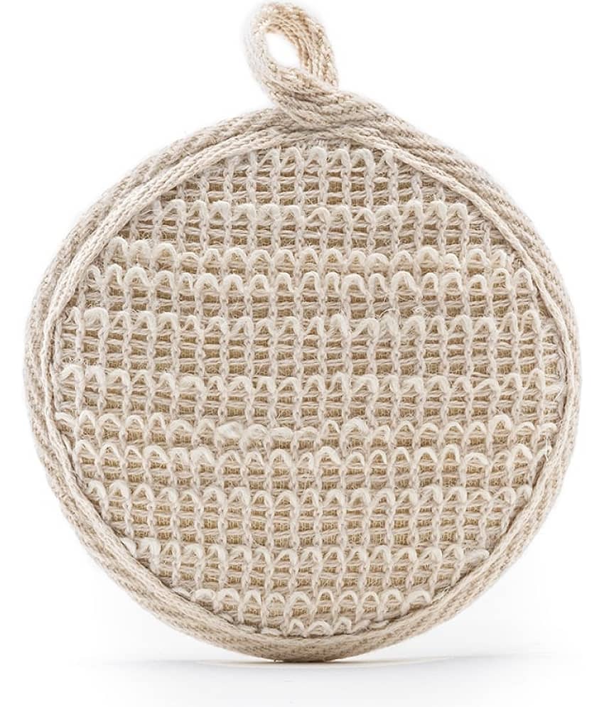 mCaffeine Deep Cleansing Natural Loofah 1 Piece (Pack of 1) - Body Care - Loofah and Other Tools | Buy online on ZillyBuy