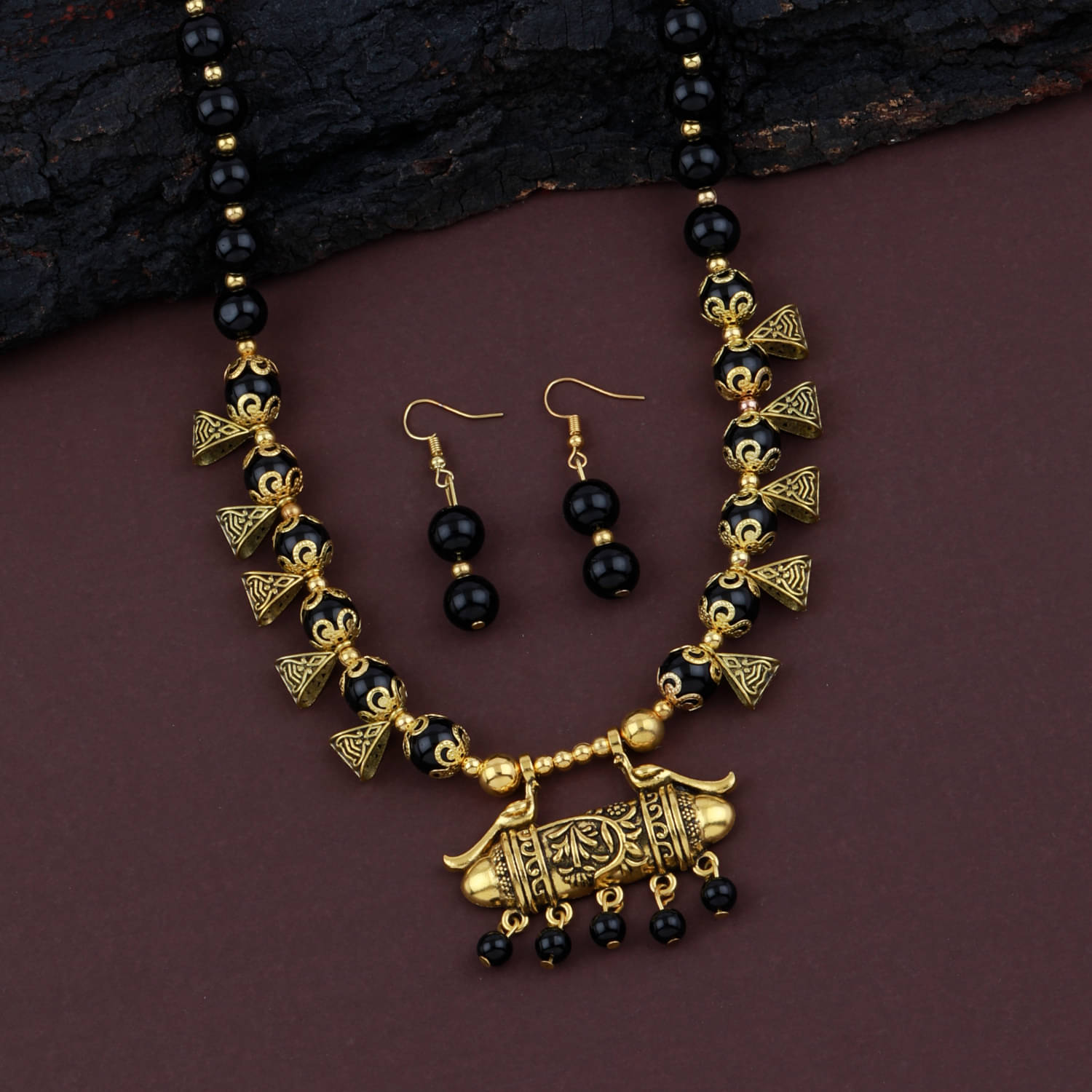     			ShreejiHuf Alloy Black Traditional Necklaces Set Long Haram