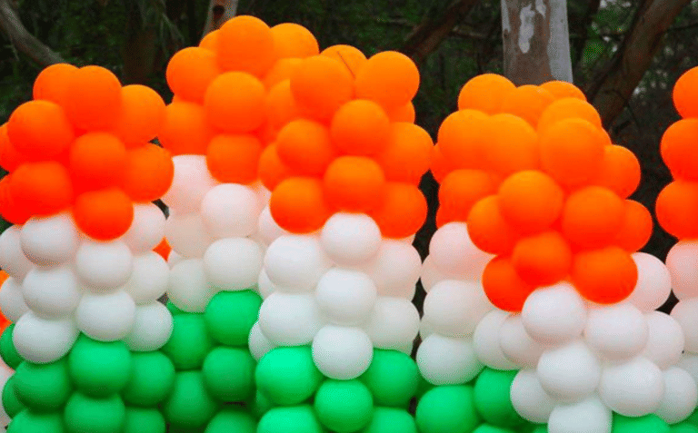     			Blooms Mall Tricolour Metallic Balloon ( Saffron , white , Green ( pack 100)