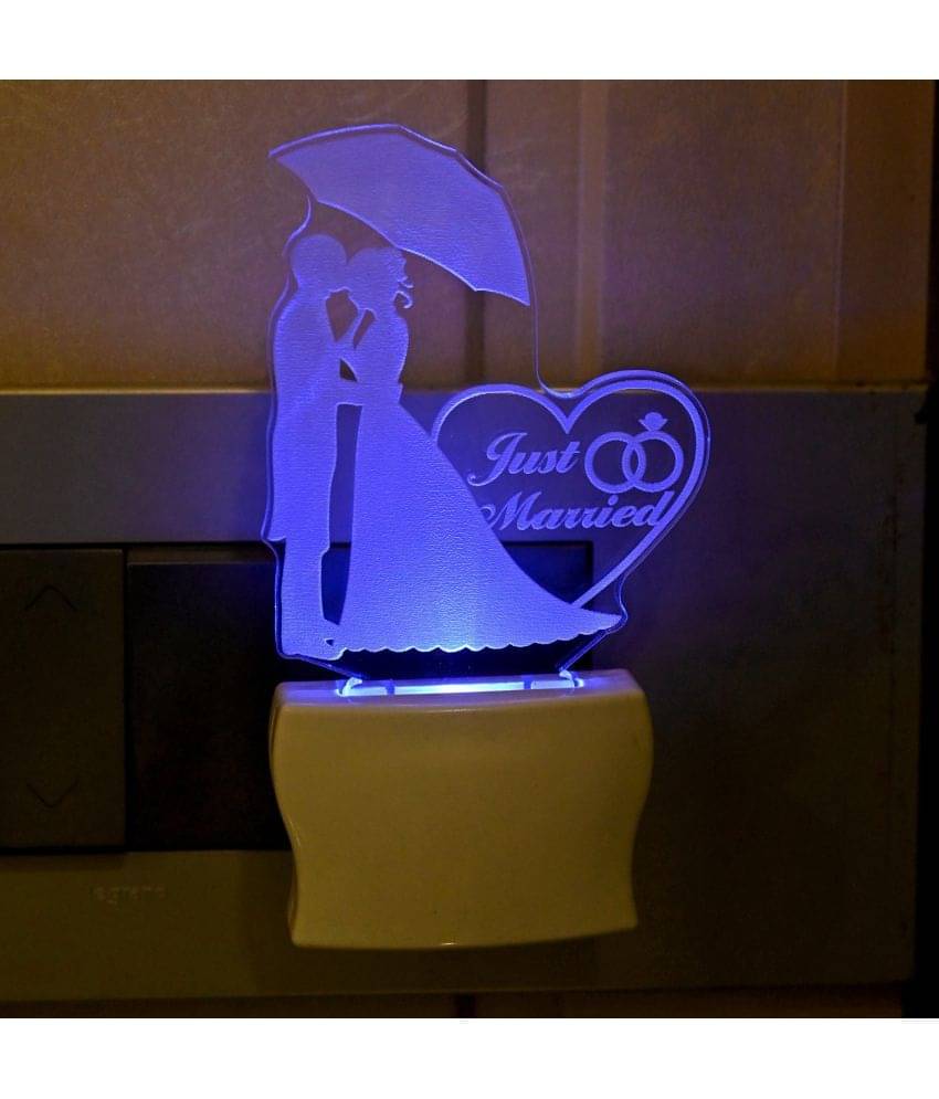 AFAST 3D Color Changing Plug & Play Valentine Gifting Night Lamp White - Pack of 1 AFAST 3D Color Changing Plug & Play Valentine Gifting Night Lamp White - Pack of 1