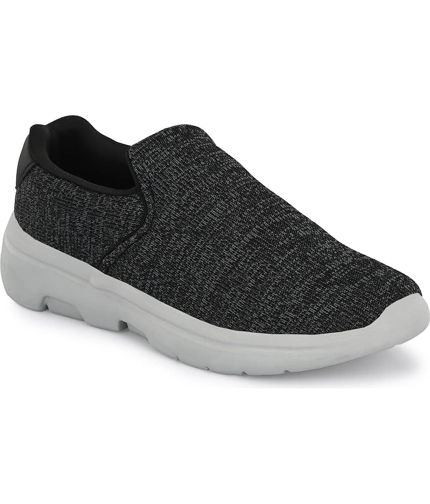 OFF LIMITS STRIDE IV Black Running Shoes - Sports Shoes | Buy online on ZillyBuy