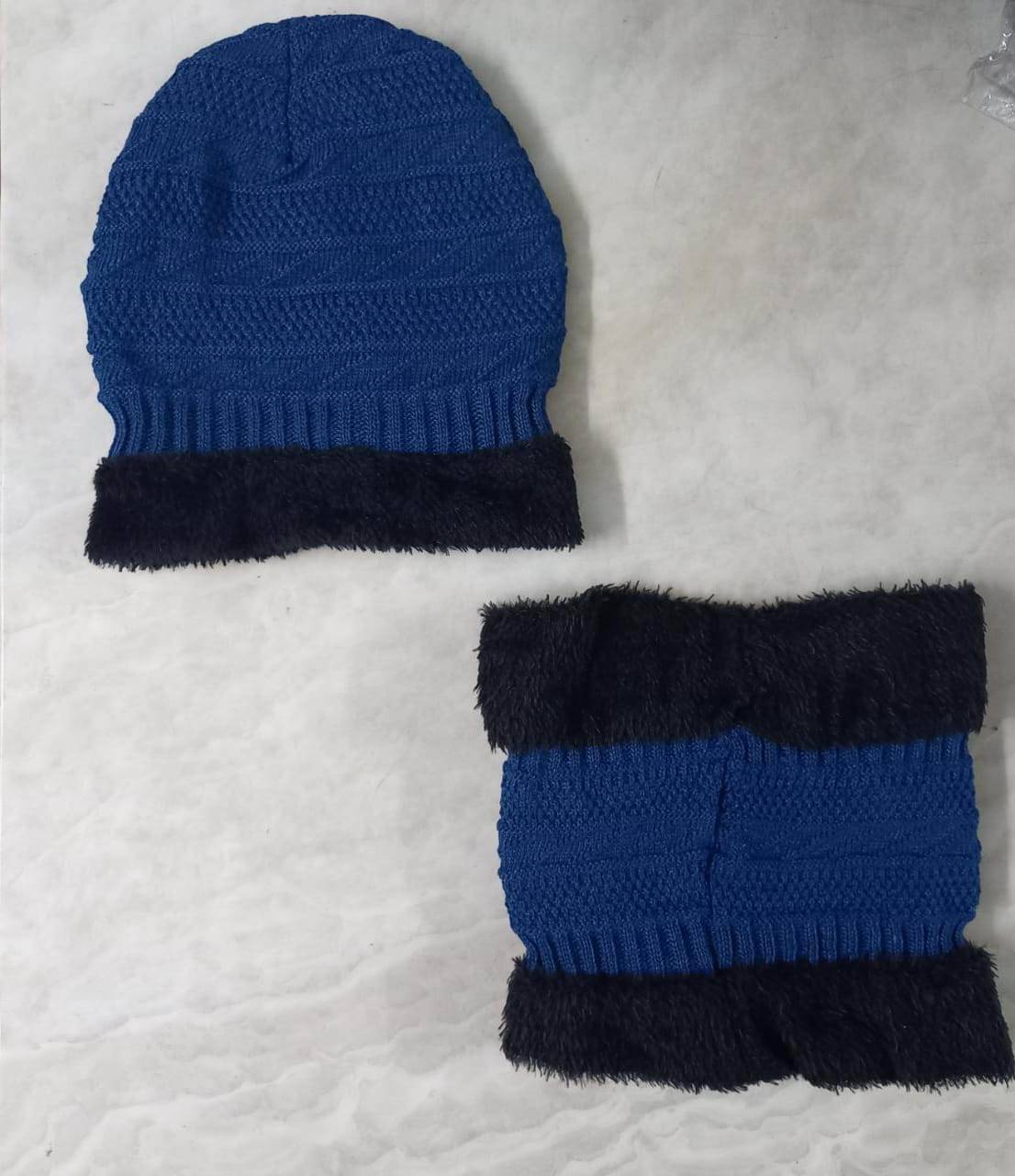     			Whyme Fashion Blue Knitted Fur Combo