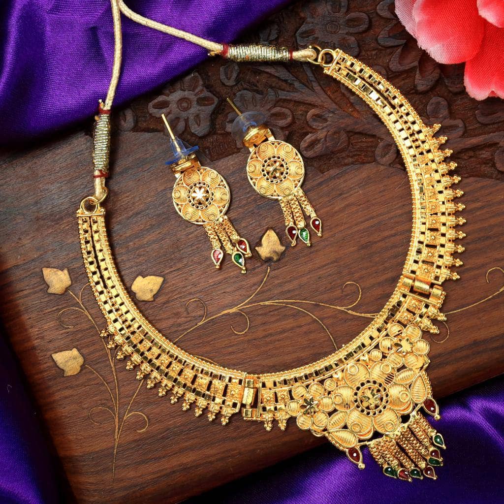 MGSV Alloy Golden Designer Necklaces Set