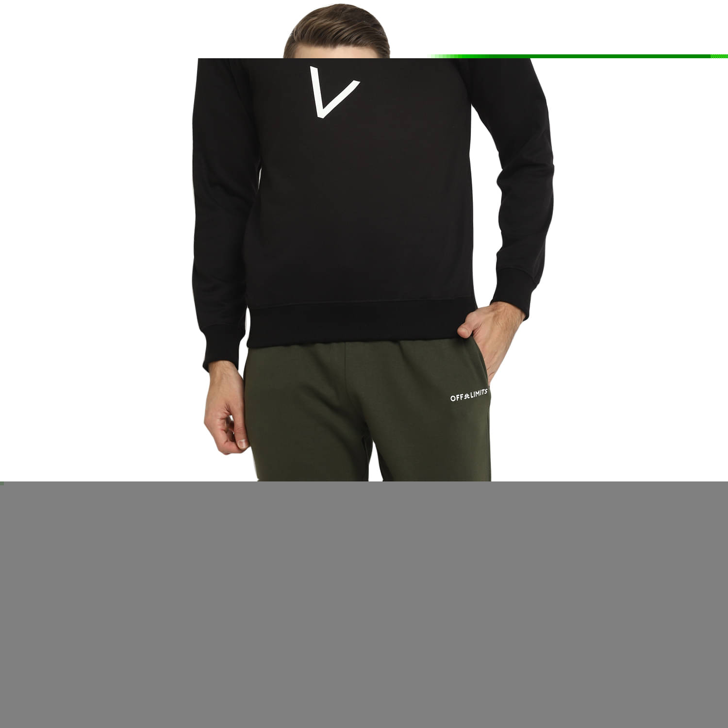     			YUUKI Black Cotton Blend Fleece Sweatshirt Single Pack
