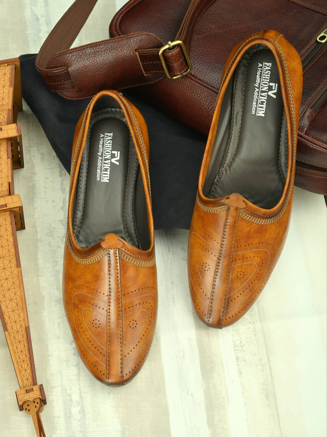 Fashion Victim Tan Jutti - Ethnic Shoes | Buy online on ZillyBuy