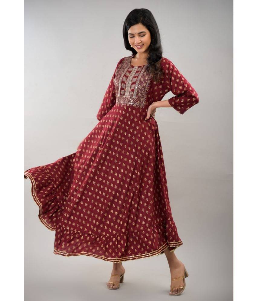     			Vastranikhar Maroon Rayon Tiered Flared Kurti