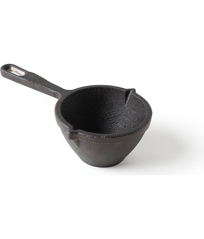 The Indus Valley Cast Iron No Coating Iron Tadka Pan 22 cm 300 mL - Cookware | Buy online on ZillyBuy