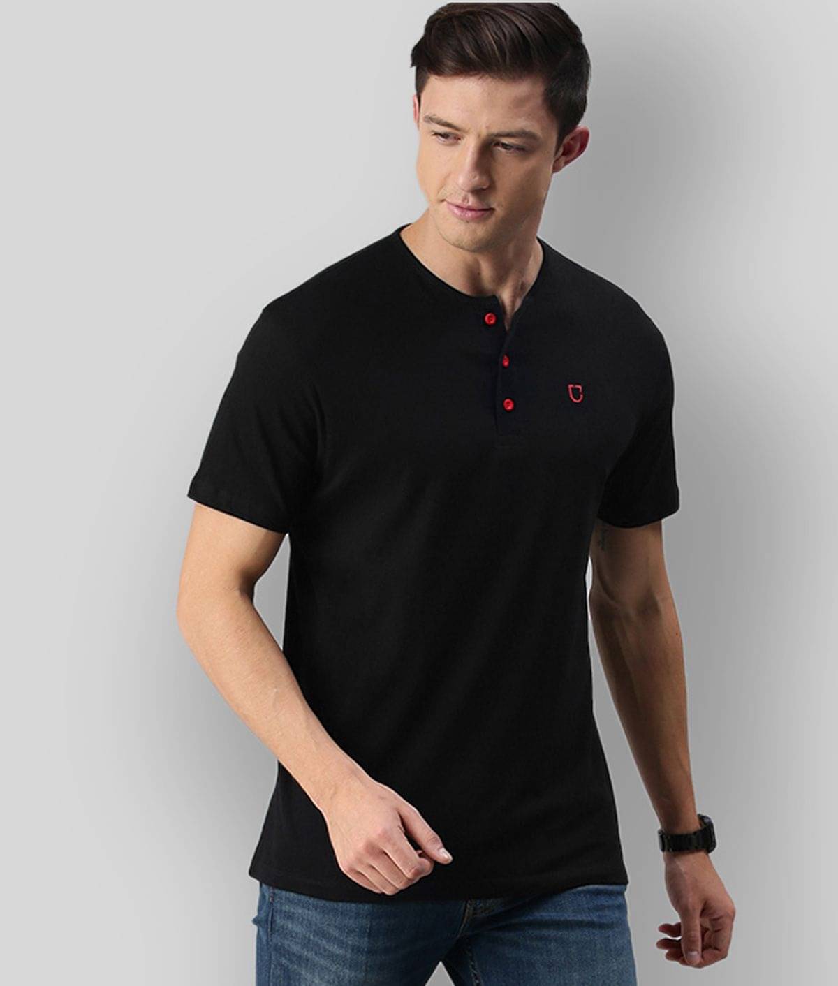 Urbano Fashion - Black Cotton Slim Fit Men's T-Shirt ( Pack of 1 ) Urbano Fashion - Black Cotton Slim Fit Men's T-Shirt ( Pack of 1 )