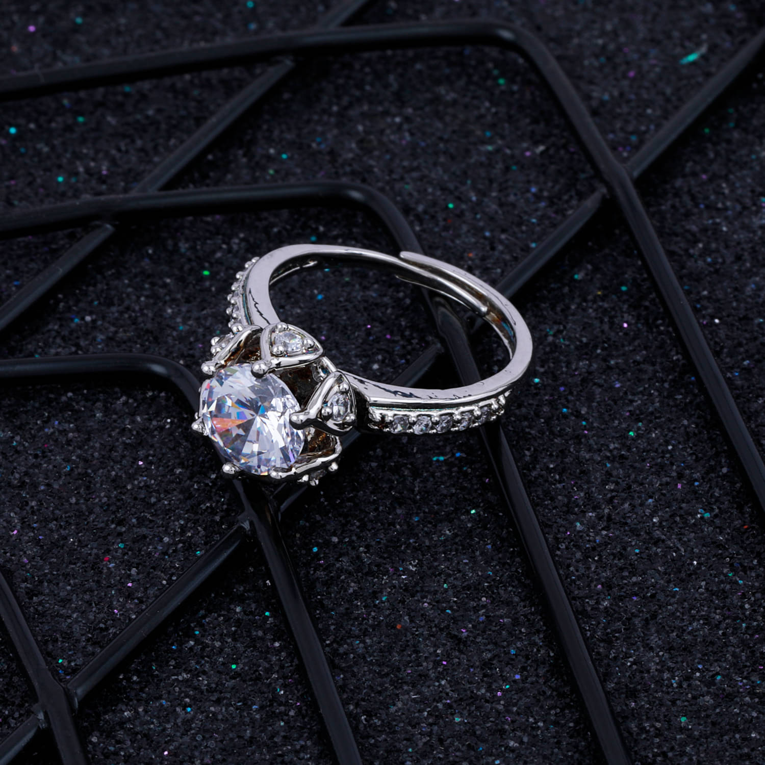 Round Dimond Adjustable Fancy Look Finger Ring For Women And Girl Round Dimond Adjustable Fancy Look Finger Ring For Women And Girl