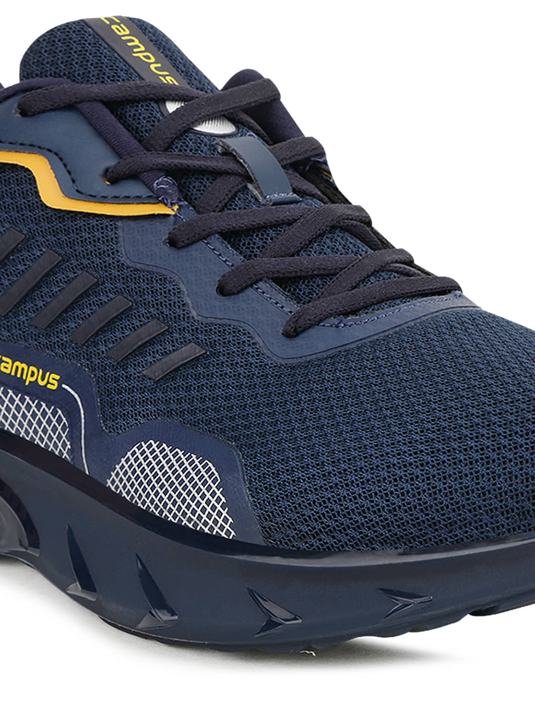 Campus DECCAN White Men's Sports Running Shoes