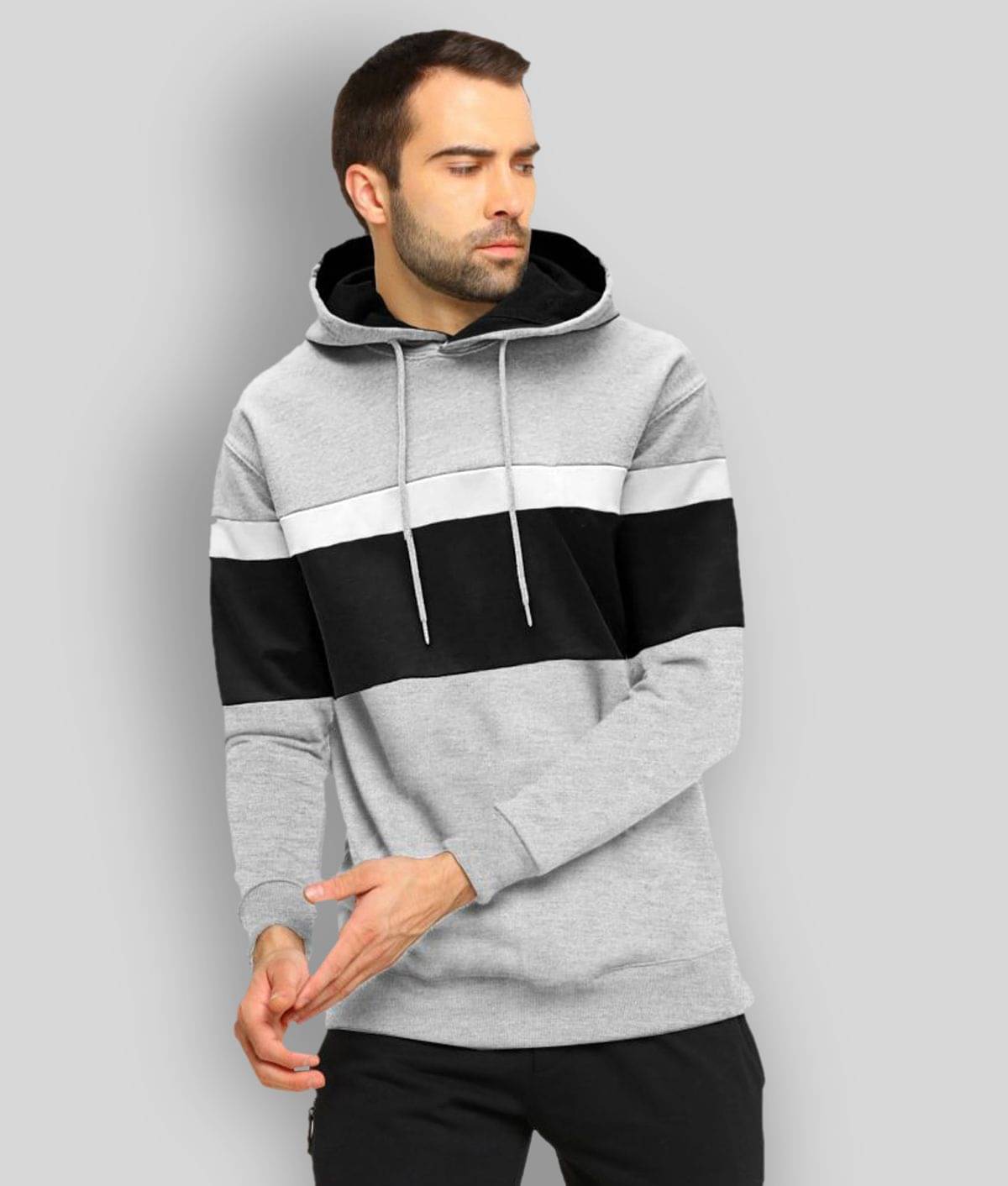 JUMP CUTS - Grey Cotton Slim Fit Men's T-Shirt ( Pack of 1 ) JUMP CUTS - Grey Cotton Slim Fit Men's T-Shirt ( Pack of 1 )