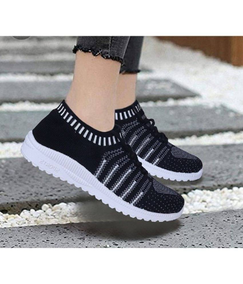     			Sukun Black Running Shoes