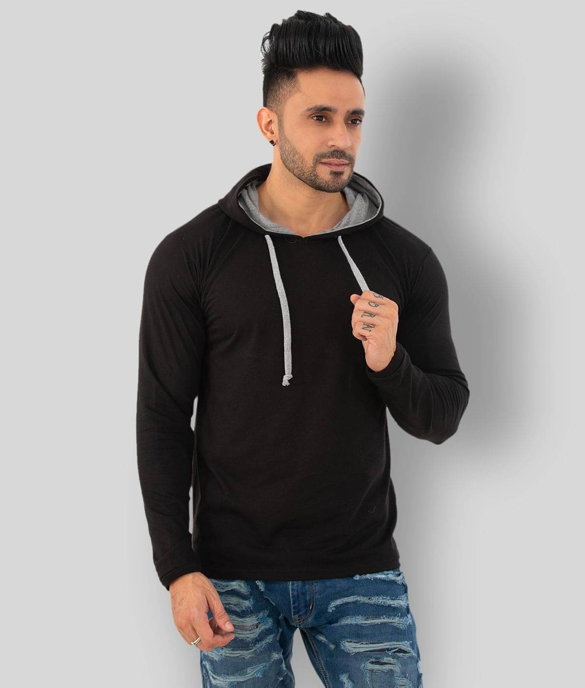 SKYBEN - Black Cotton Blend Regular Fit Men's T-Shirt ( Pack of 1 )     			SKYBEN - Black Cotton Blend Regular Fit Men's T-Shirt ( Pack of 1 )