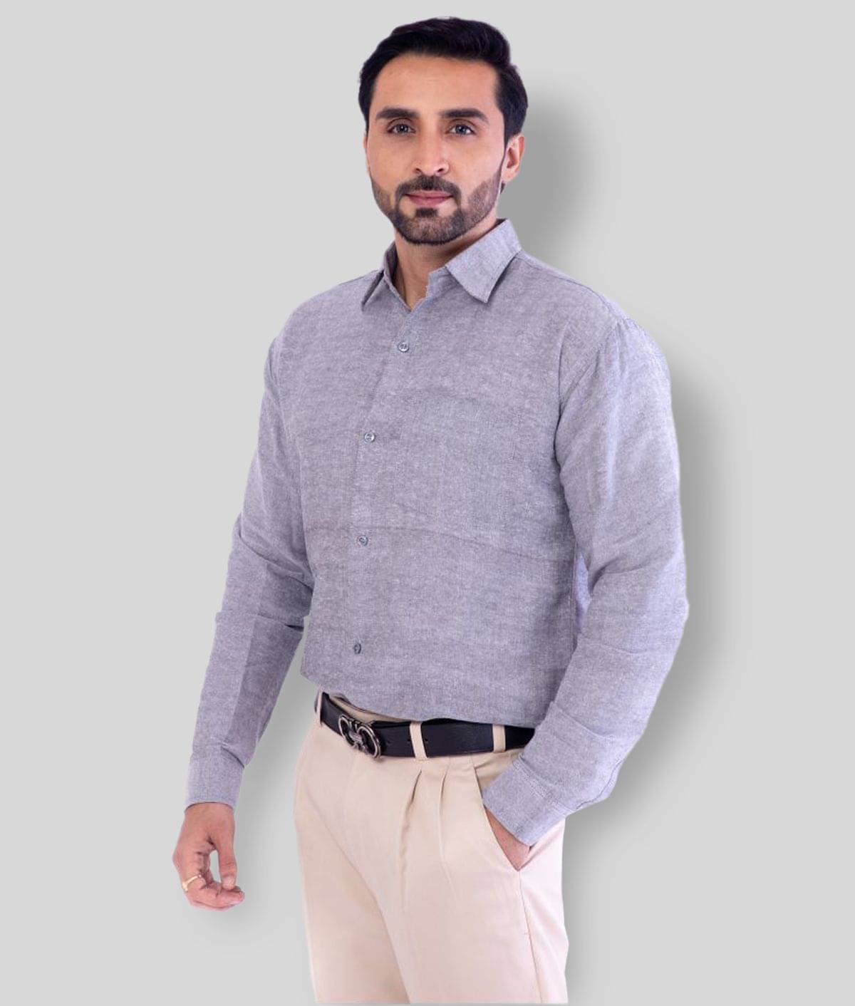     			DESHBANDHU DBK - Grey Cotton Regular Fit Men's Casual Shirt (Pack of 1 )