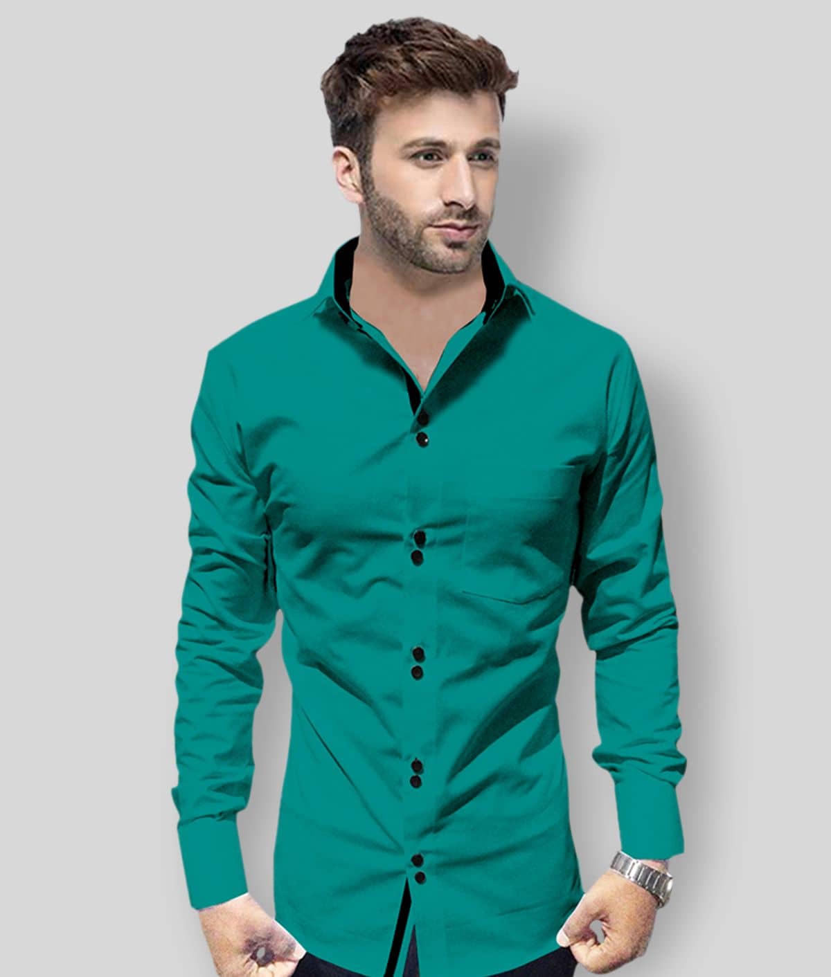 P&V - Green Cotton Blend Slim Fit Men's Casual Shirt (Pack of 1)