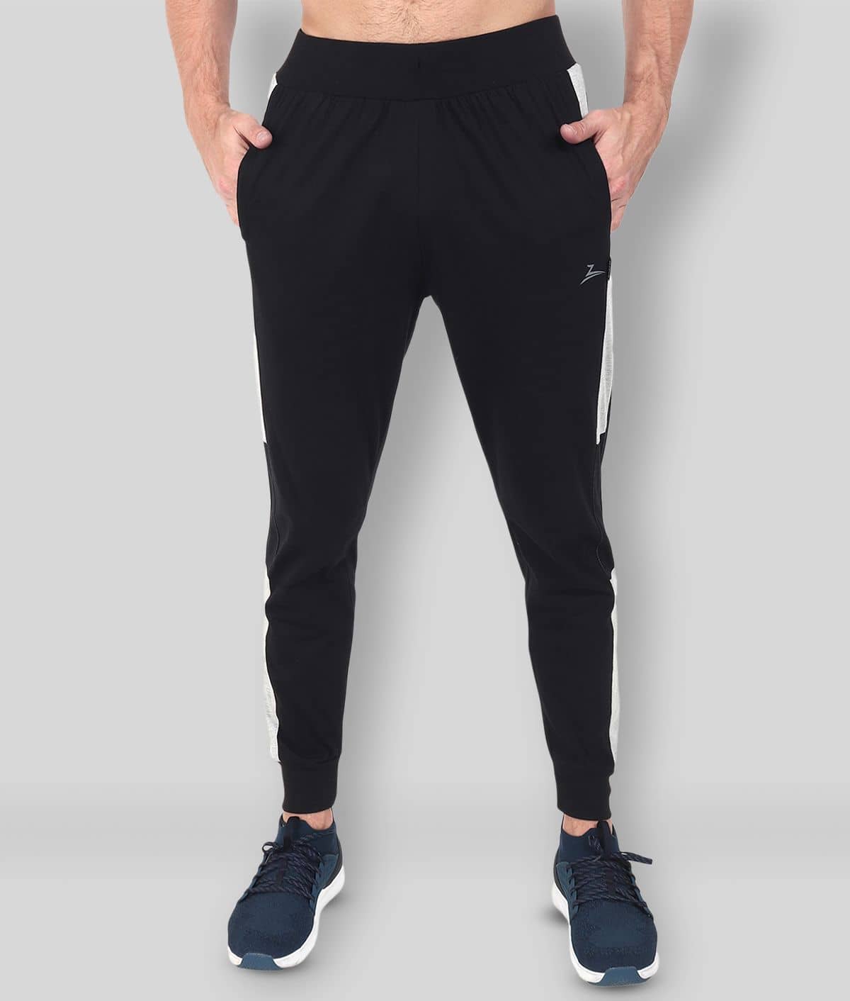 Zeffit - Black Cotton Blend Men's Joggers ( Pack of 1 ) - Track Pants | Buy online on ZillyBuy
