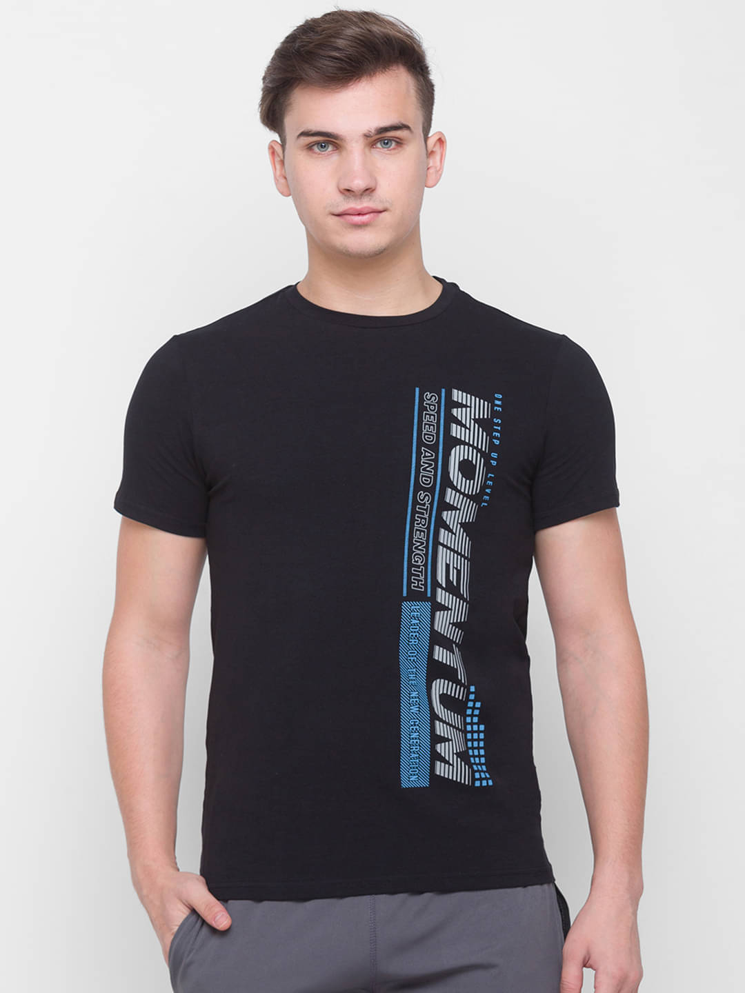     			Globus - Black Cotton Regular Fit Men's T-Shirt ( Pack of 1 )