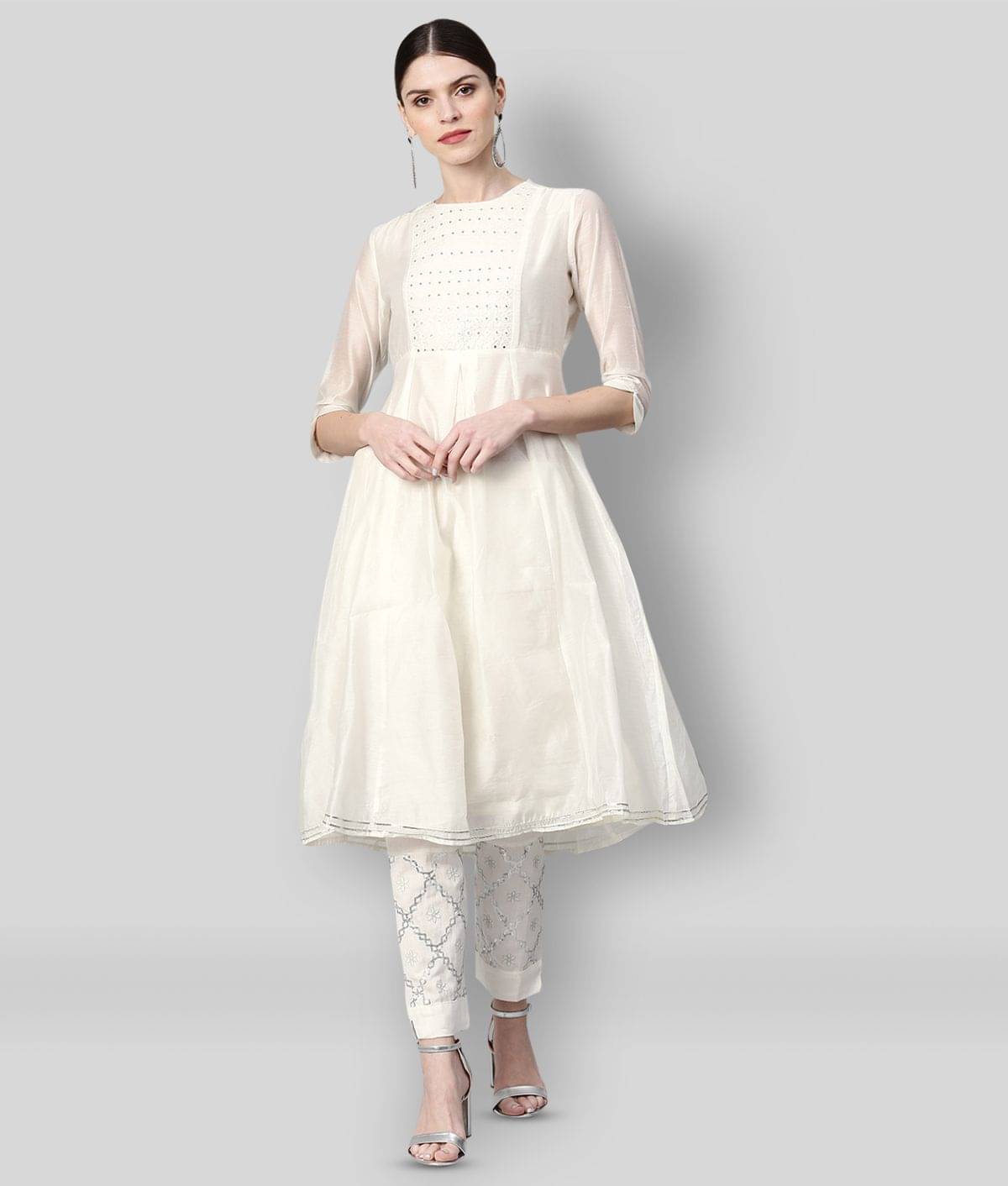 Juniper - White Cotton Blend Women's Flared Kurti ( Pack of 1 ) Juniper - White Cotton Blend Women's Flared Kurti ( Pack of 1 )