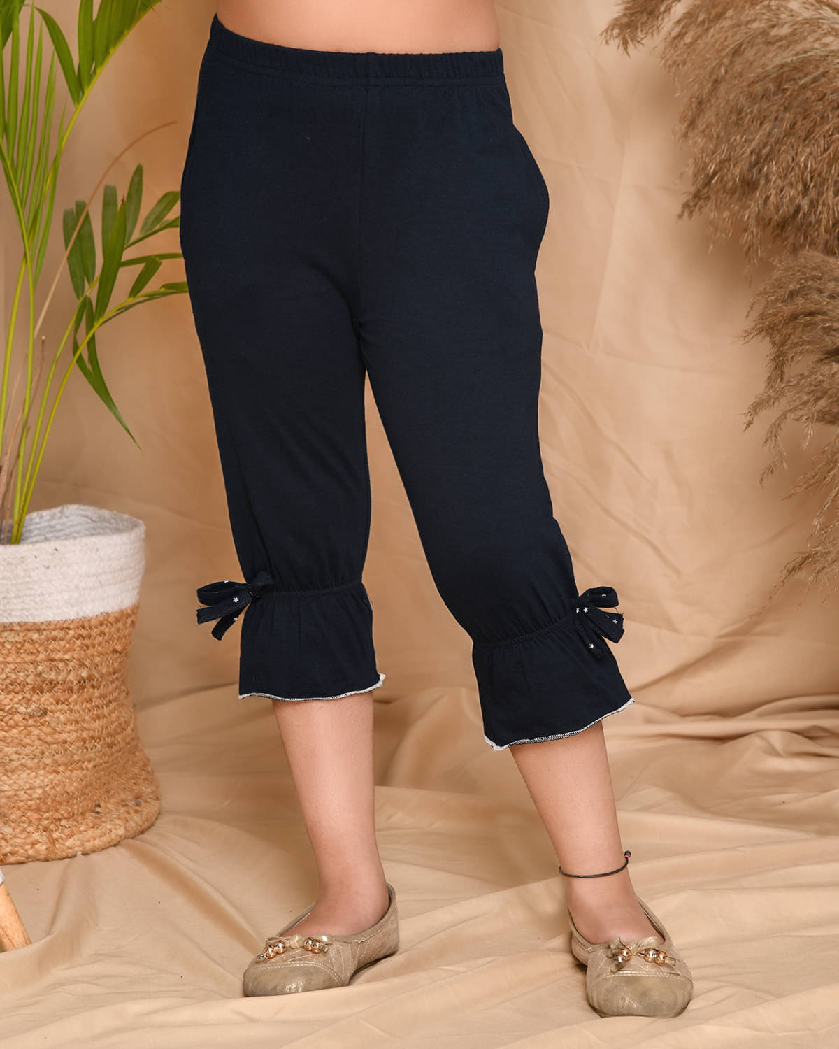     			Kids Cave Pack of 1 Girls Cotton Capris ( Blue )