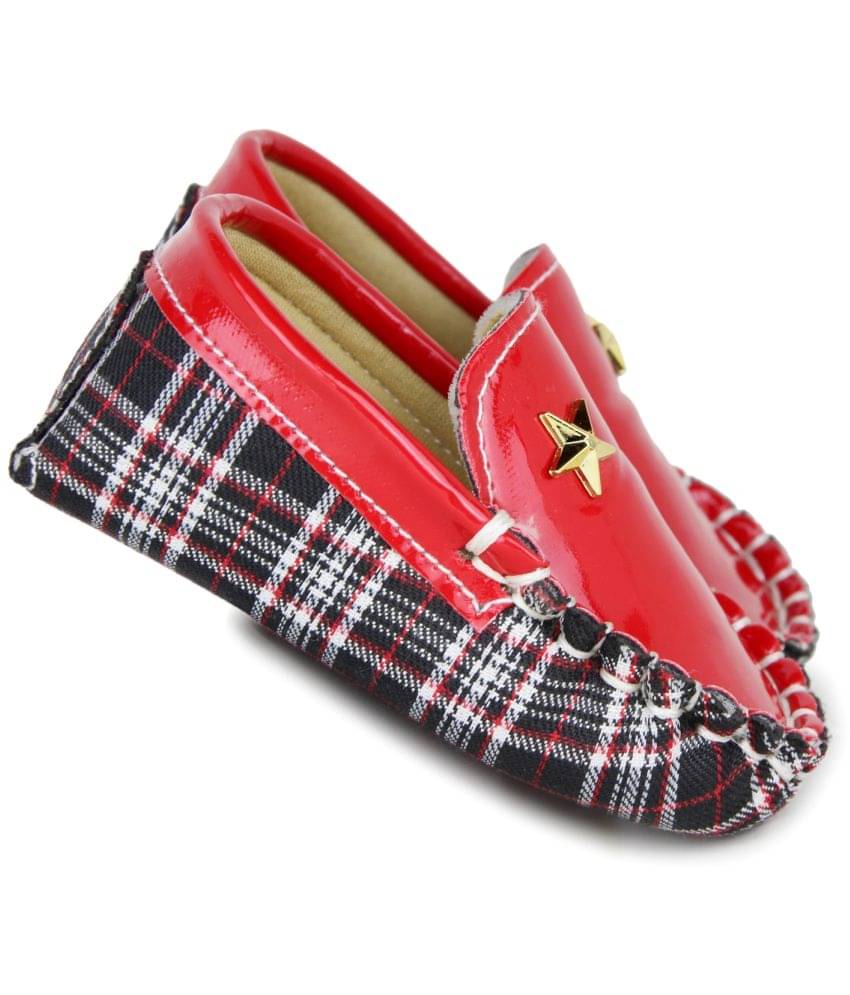    			Neska Moda 6 To 12 Months Baby Boys and Girls Synthetic Leather and Cotton Solid Loafer Booties (Red,Dark Blue)