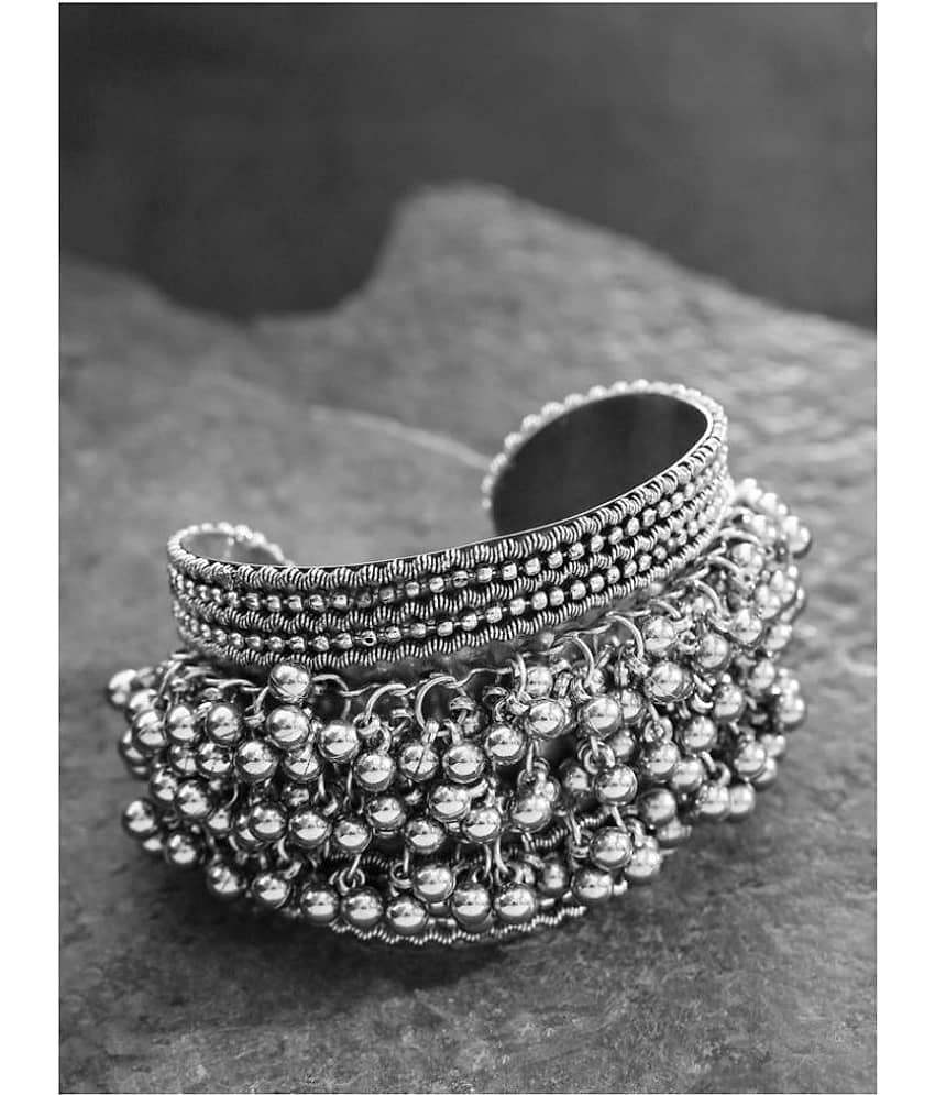 Sunhari Jewels - Silver Cuff ( Pack of 1 ) - Bangles & Bracelets | Buy online on ZillyBuy