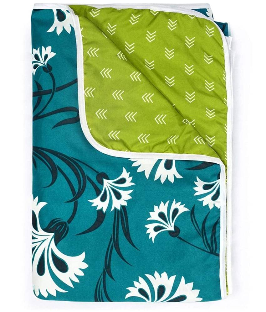 DIVINE CASA Double Polyester Green Floral Dohar DIVINE CASA Double Polyester Green Floral Dohar