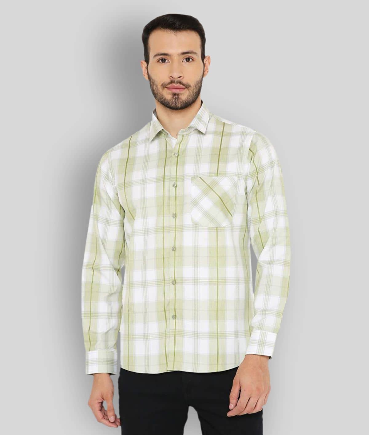 Maharaja - Green Cotton Blend Slim Fit Men's Formal Shirt ( Pack of 1 )