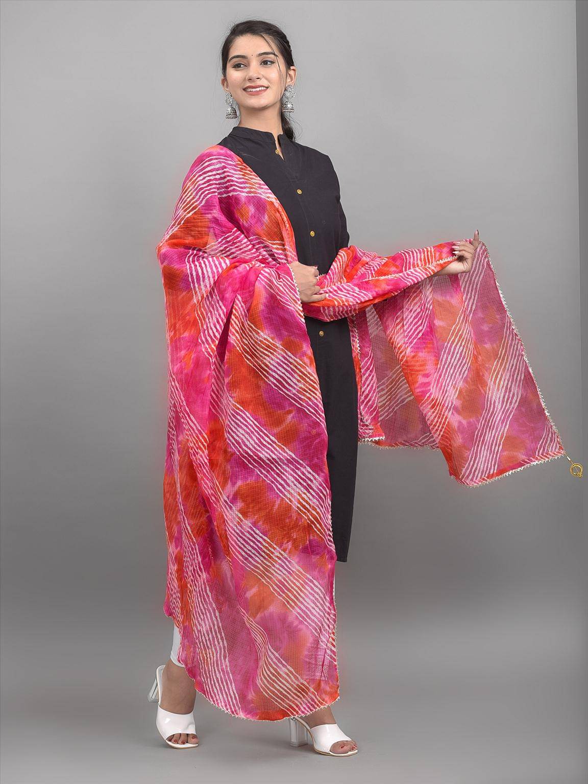 Apratim - Cotton Blend Multicoloured Women's Dupatta - ( Pack of 1 )     			Apratim - Cotton Blend Multicoloured Women's Dupatta - ( Pack of 1 )