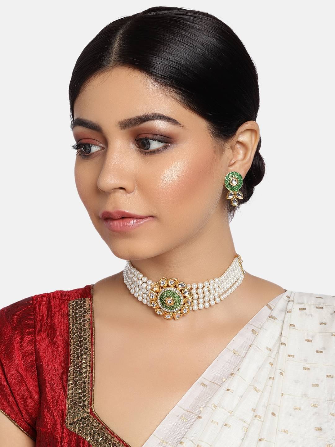     			Sunhari Jewels Green Alloy Necklace Set ( Pack of 1 )
