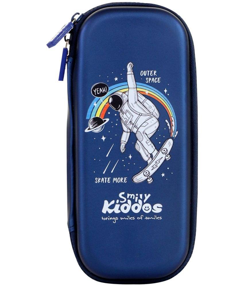     			Smily Kiddos Small Pencil case - astronaut theme blue