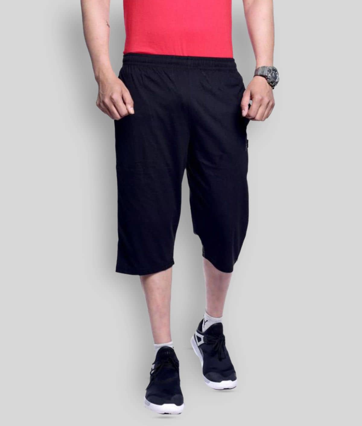 Zeffit - Black Cotton Blend Men's Three-Fourths ( Pack of 1 ) - Shorts | Buy online on ZillyBuy