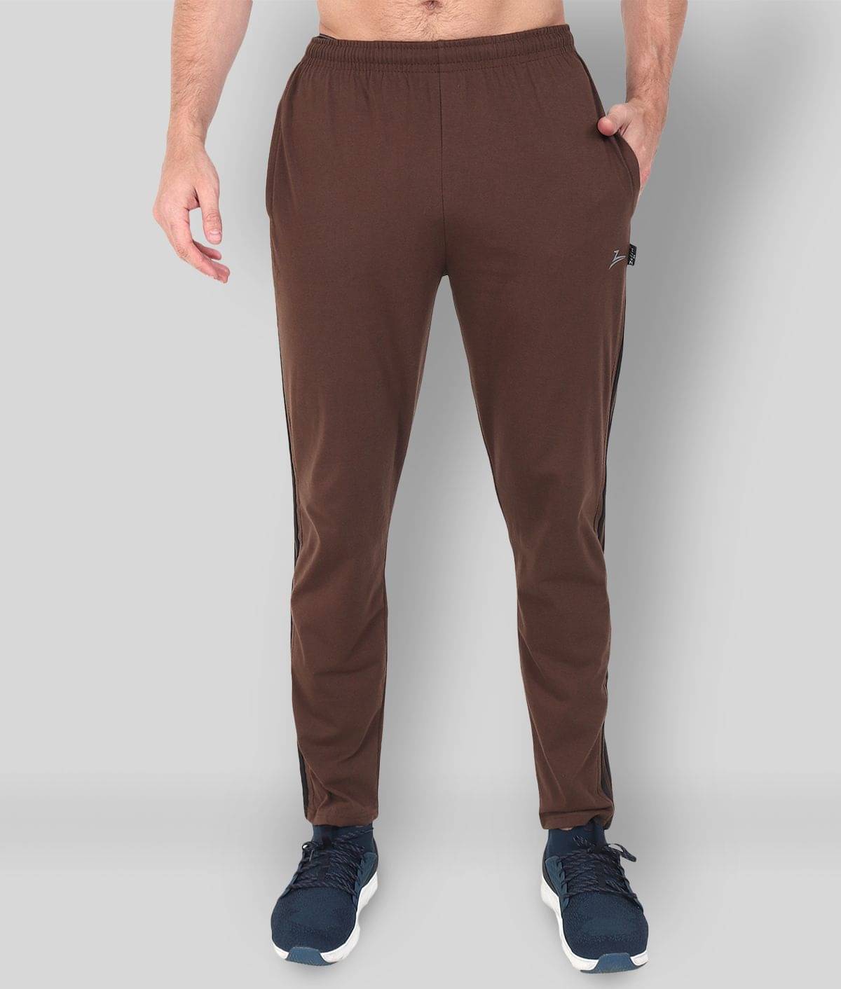 Zeffit - Brown Cotton Blend Men's Trackpants ( Pack of 1 ) Zeffit - Brown Cotton Blend Men's Trackpants ( Pack of 1 )