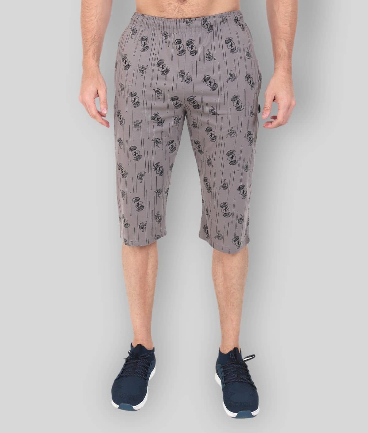 Zeffit - Silver Cotton Blend Men's Three-Fourths ( Pack of 1 ) - Shorts | Buy online on ZillyBuy