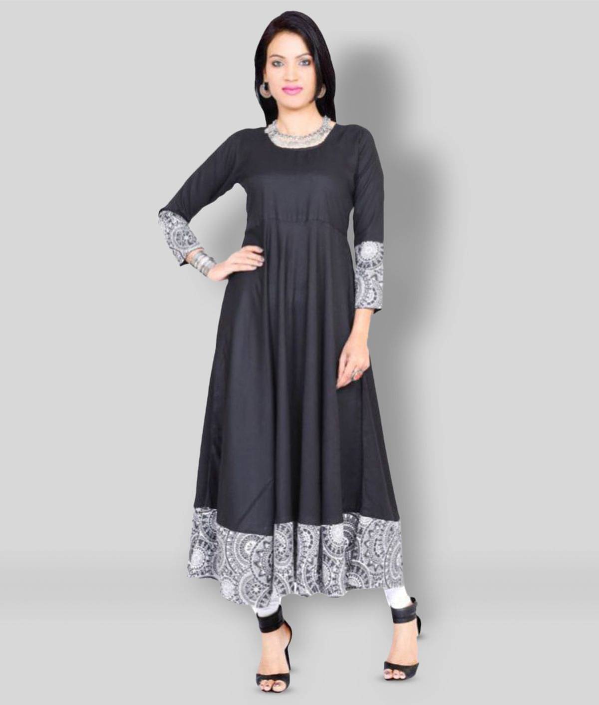     			Divena - Navy Viscose Women's Flared Kurti ( Pack of 1 )
