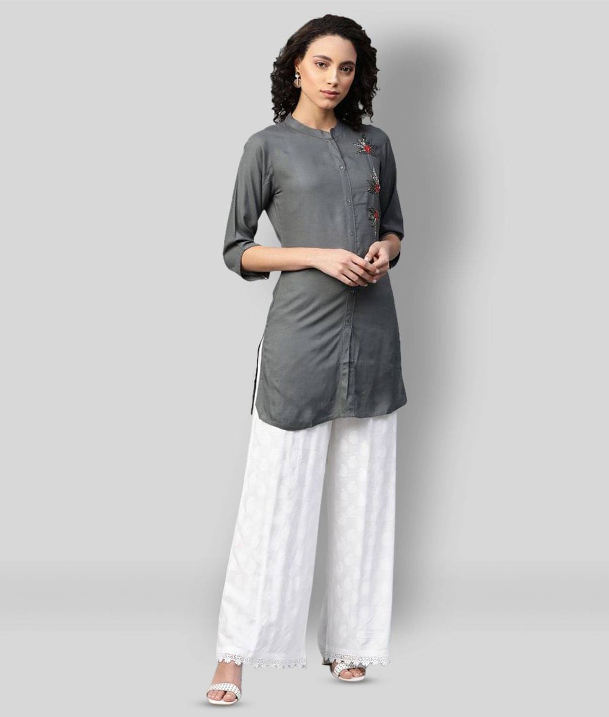     			HIGHLIGHT FASHION EXPORT - Dark Grey Rayon Women's Front Slit Kurti ( Pack of 1 )