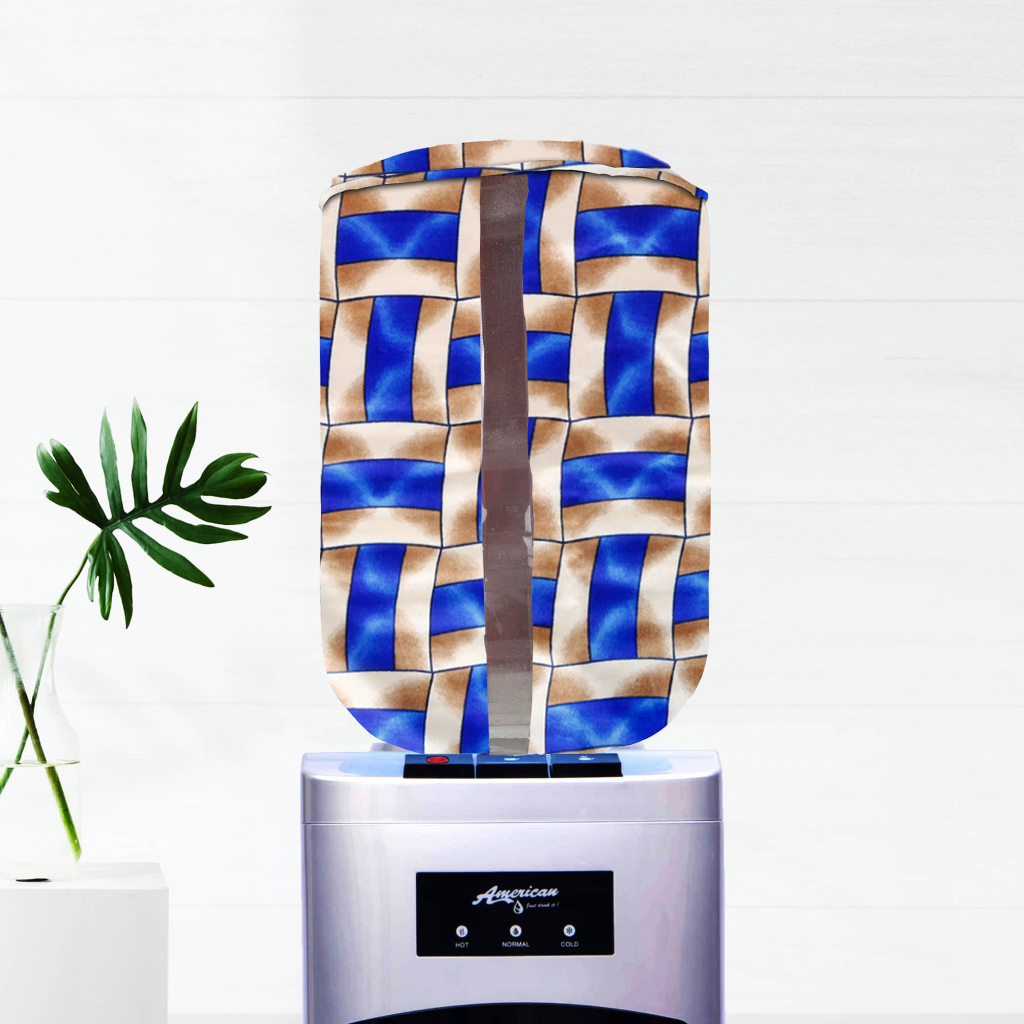     			E-Retailer Single Polyester Blue Water Bottle Cover