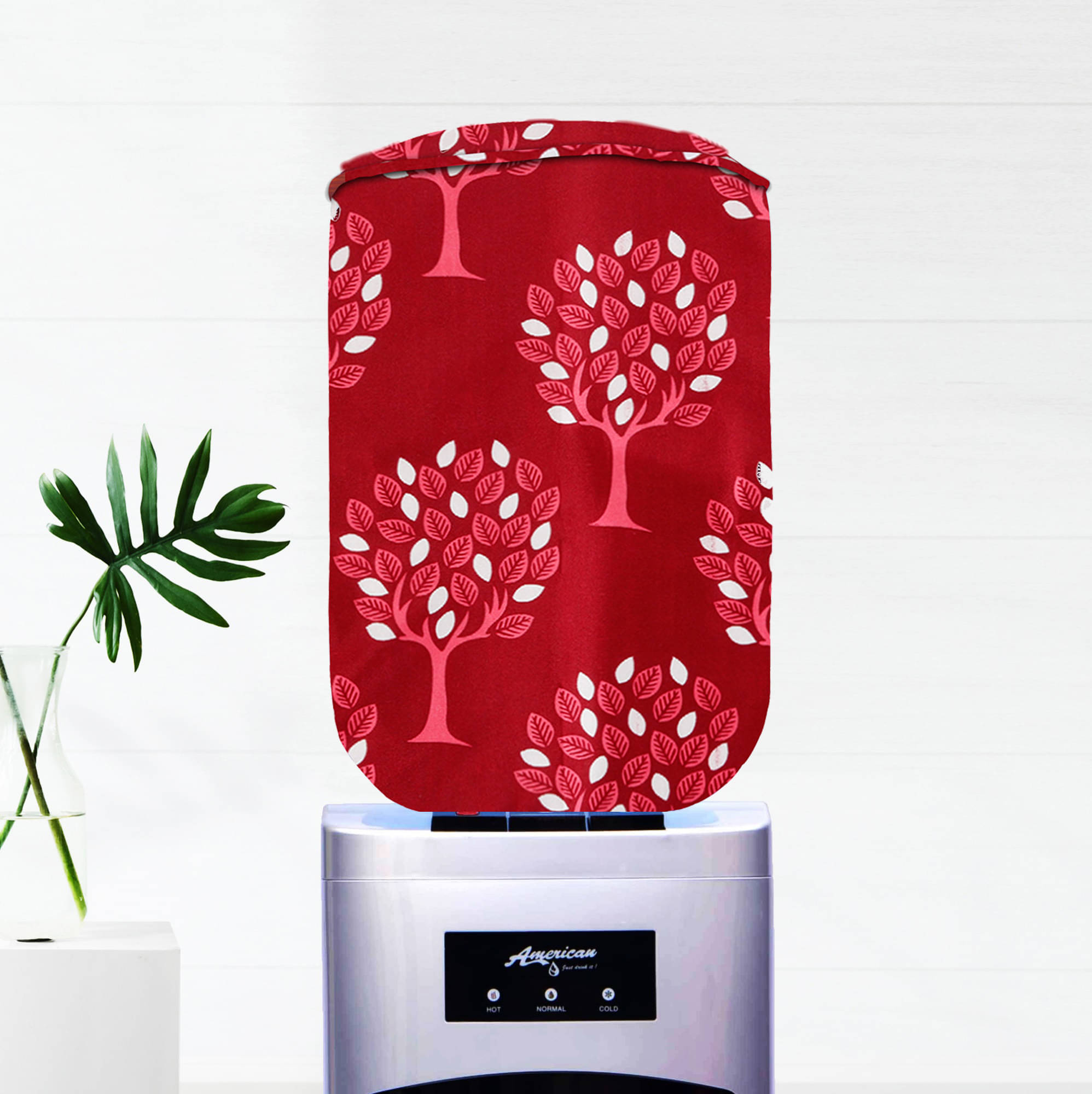 E-Retailer Single Polyester Maroon Water Bottle Cover E-Retailer Single Polyester Maroon Water Bottle Cover
